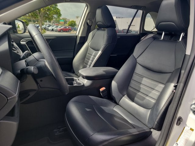 2020 Toyota RAV4 XLE Premium