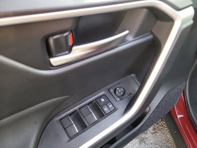 2025 Toyota RAV4 HYBRID Hybrid XLE