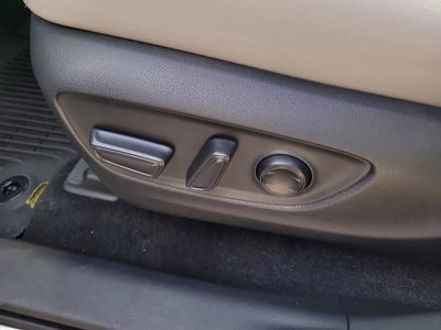 2024 Toyota RAV4 HYBRID Hybrid XLE