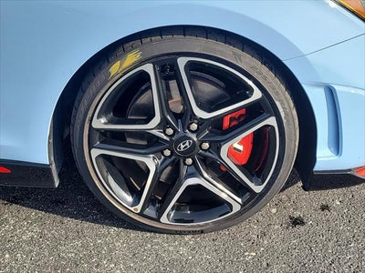 2022 Hyundai Veloster N Base