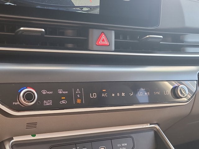 2026 Kia Carnival LX