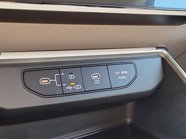 2026 Kia Carnival LX