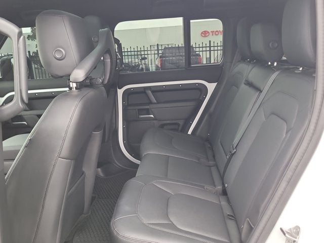 2025 Land Rover Defender S