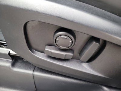 2025 Land Rover Defender S