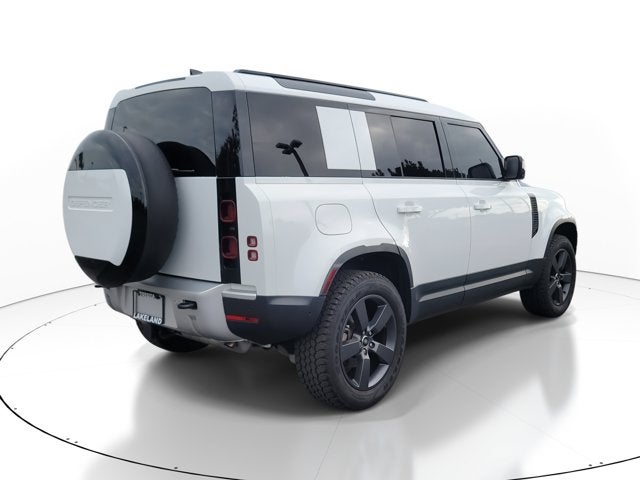2025 Land Rover Defender S
