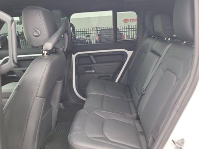 2025 Land Rover Defender S
