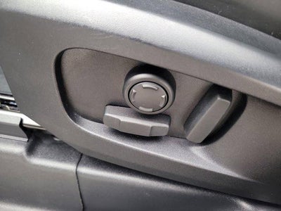 2025 Land Rover Defender S