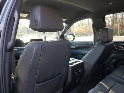 2023 Chevrolet Suburban LT