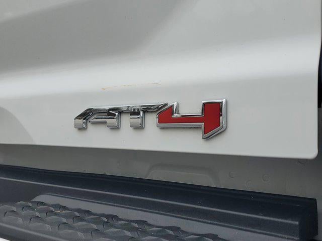 2024 GMC Canyon 4WD AT4