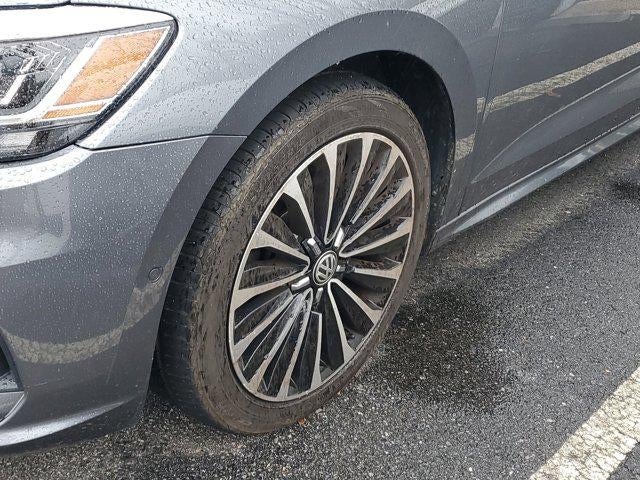 2022 Volkswagen Passat 2.0T Limited Edition