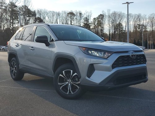 2020 Toyota RAV4 LE