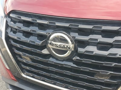 2021 Nissan Kicks SR