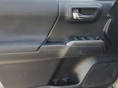 2022 Toyota Tacoma 2WD SR5