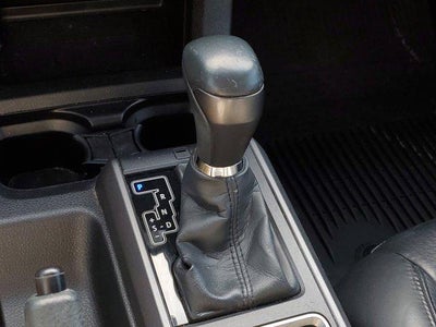 2022 Toyota Tacoma 2WD SR5