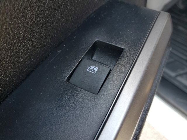 2023 Toyota Tacoma 2WD SR5