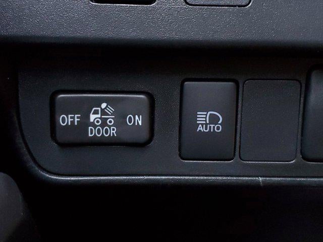 2023 Toyota Tacoma 2WD SR5