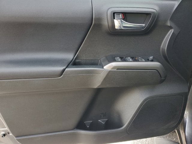 2021 Toyota Tacoma 2WD SR5