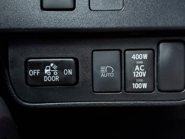 2021 Toyota Tacoma 2WD SR5