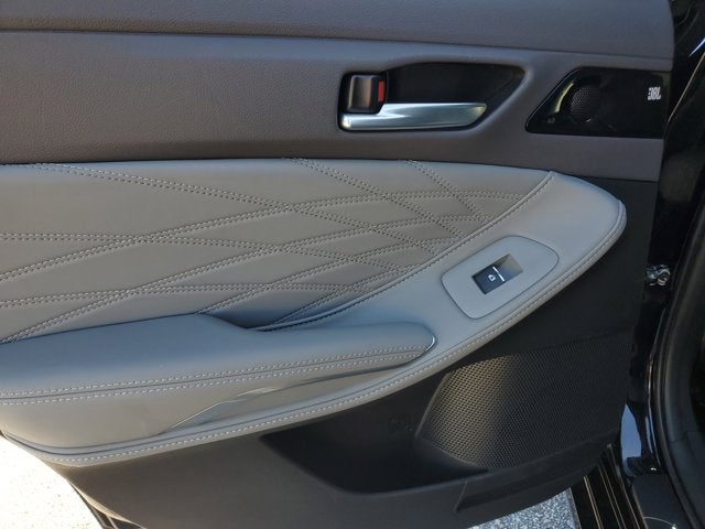 2022 Toyota Avalon Hybrid Limited