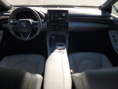 2022 Toyota Avalon Hybrid Limited