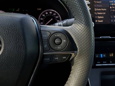 2022 Toyota Avalon Hybrid Limited