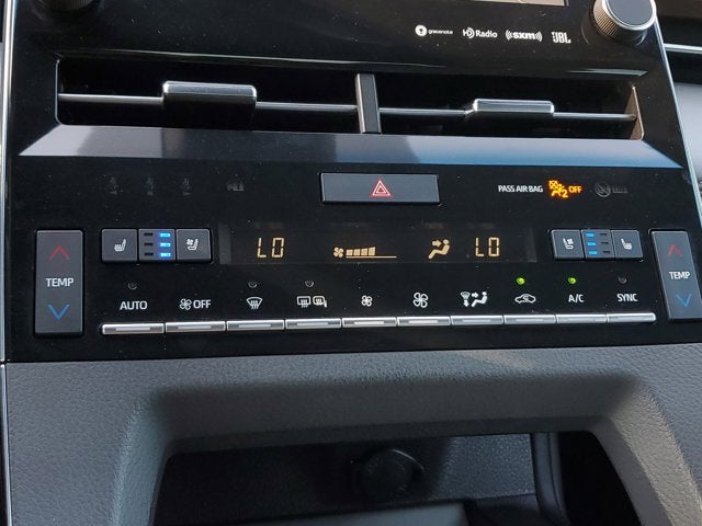 2022 Toyota Avalon Hybrid Limited