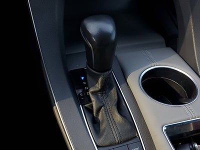 2022 Toyota Avalon Hybrid Limited