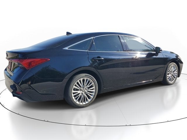 2022 Toyota Avalon Hybrid Limited