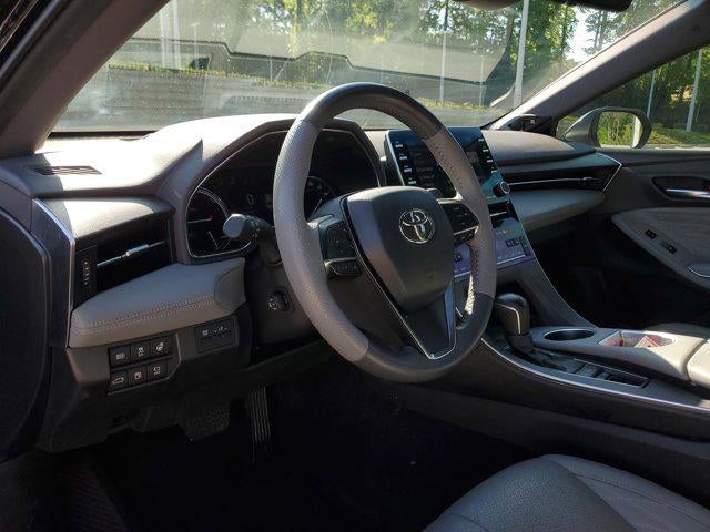 2022 Toyota Avalon Hybrid Limited