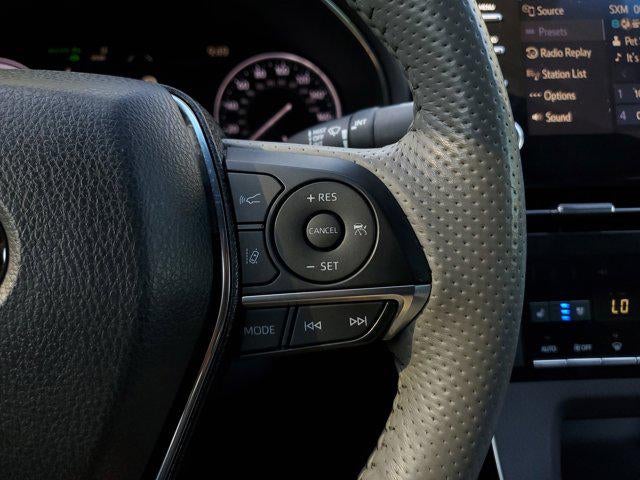 2022 Toyota Avalon Hybrid Limited