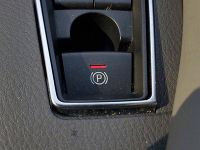 2022 Toyota Avalon Hybrid Limited