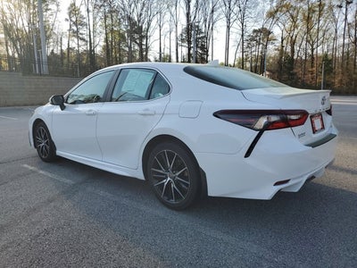 2024 Toyota Camry SE