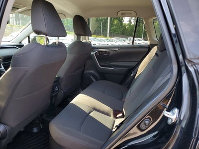 2022 Toyota RAV4 Hybrid LE