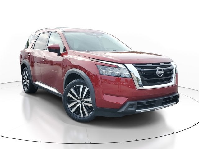 2023 Nissan Pathfinder Platinum 4WD's photo