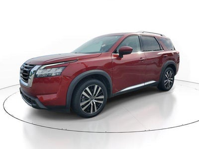 2023 Nissan Pathfinder Platinum