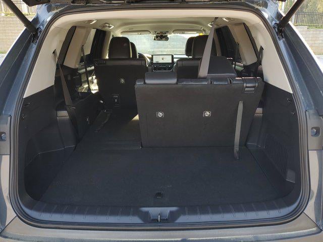 2025 Toyota Grand Highlander LE