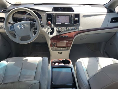 2011 Toyota Sienna XLE AAS