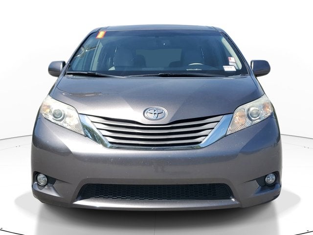 2011 Toyota Sienna XLE AAS