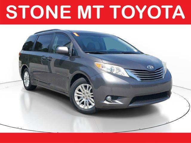 2011 Toyota Sienna XLE AAS