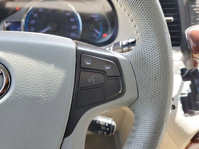 2011 Toyota Sienna XLE AAS