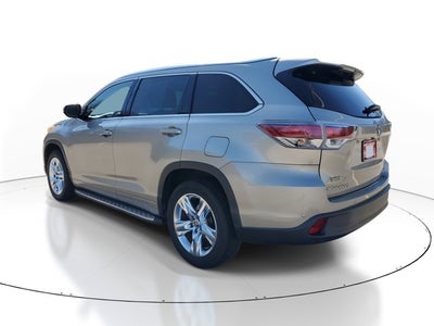 2016 Toyota Highlander Base