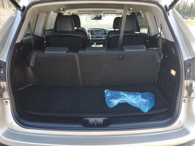 2016 Toyota Highlander Base