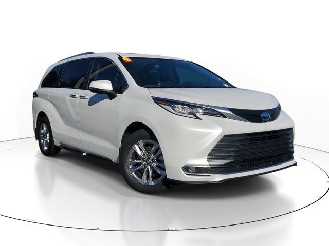 2024 Toyota Sienna Limited