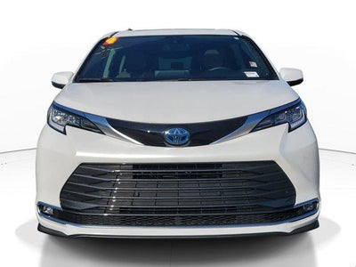 2024 Toyota Sienna Limited