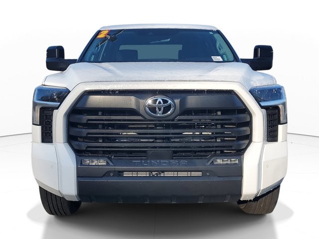 2022 Toyota Tundra 2WD SR5