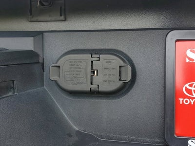 2023 Toyota Tundra 4WD SR5