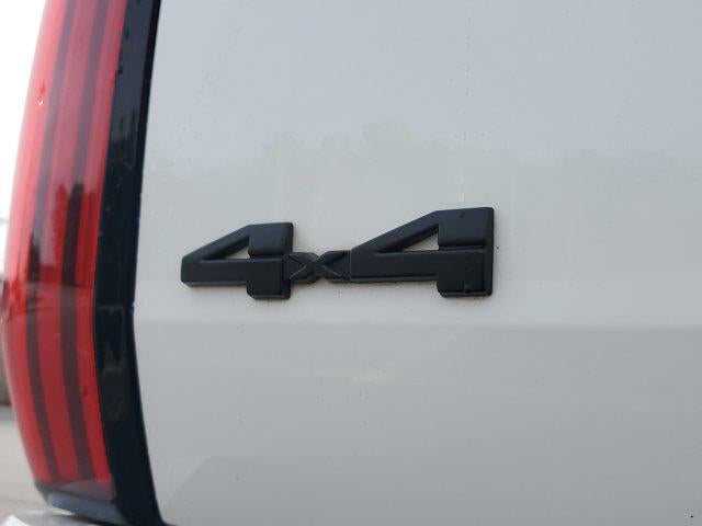 2023 Toyota Tundra 4WD SR5