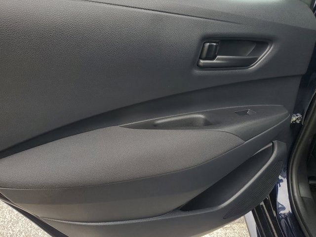 2025 Toyota Corolla LE - Photo 11