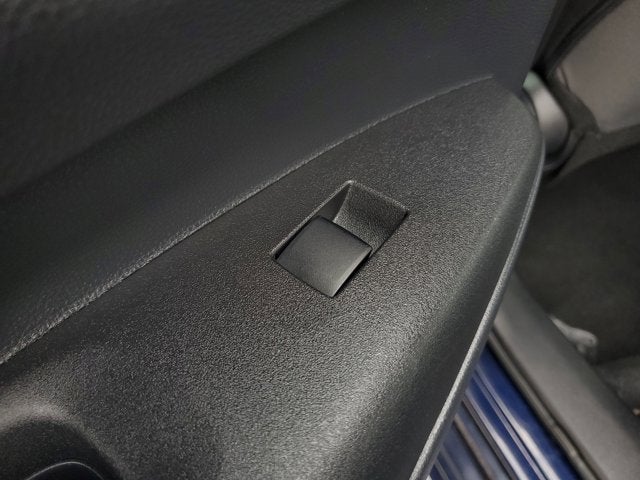 2025 Toyota Corolla LE - Photo 12