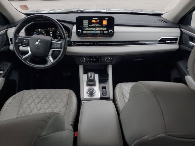 2022 Mitsubishi Outlander SEL
